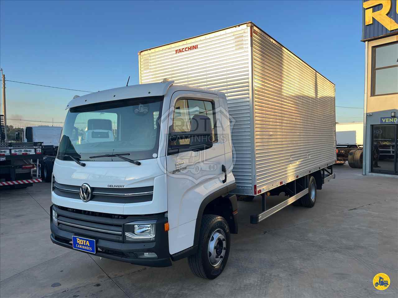 VW 11180 de Rota Caminhões